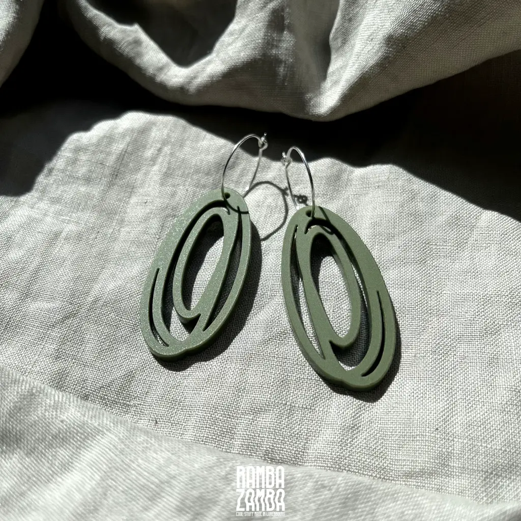 US0438_Doodle_hoops_2.webp