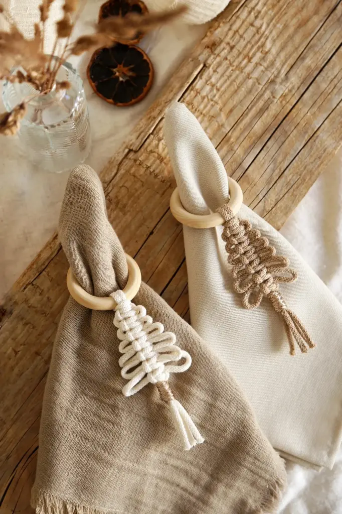 Rond de serviette en macramé